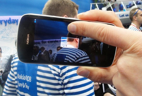 nokia-808-zoom
