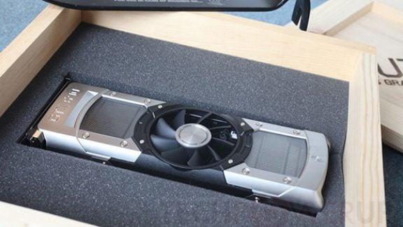 gtx690_crate_opened