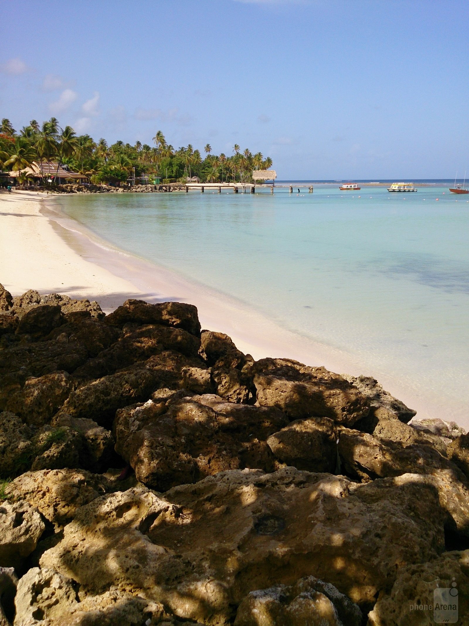 نمونه تصویر دوربین موبایل