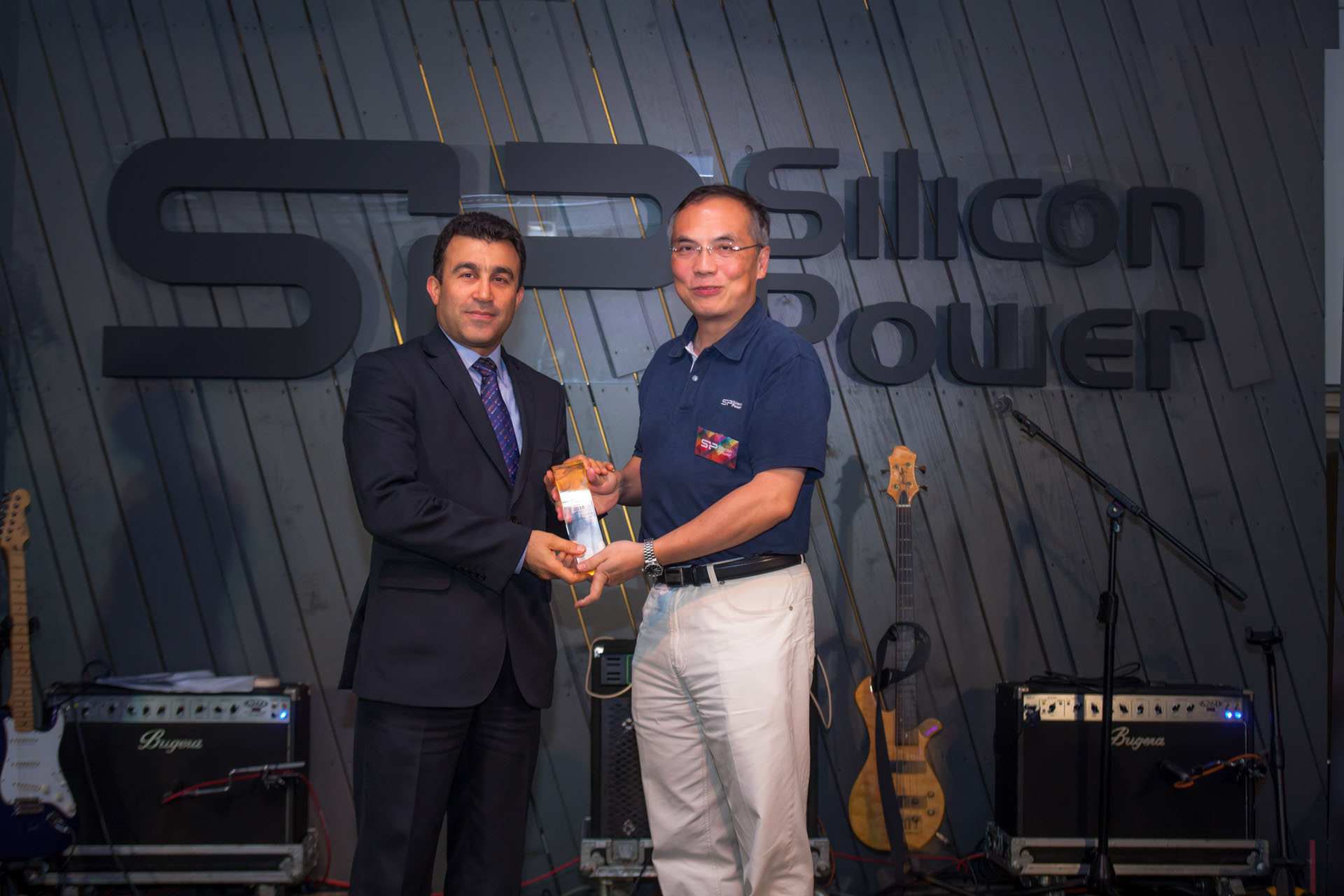 شرکت داده پرداز متین