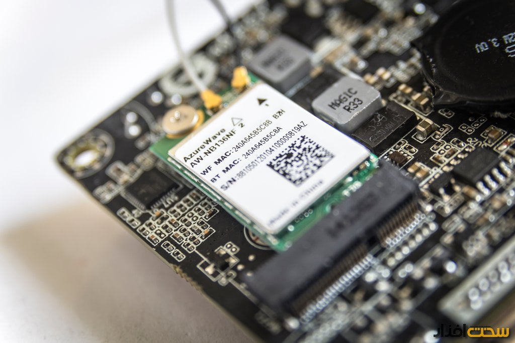 کالبد شکافی ECS LIVA