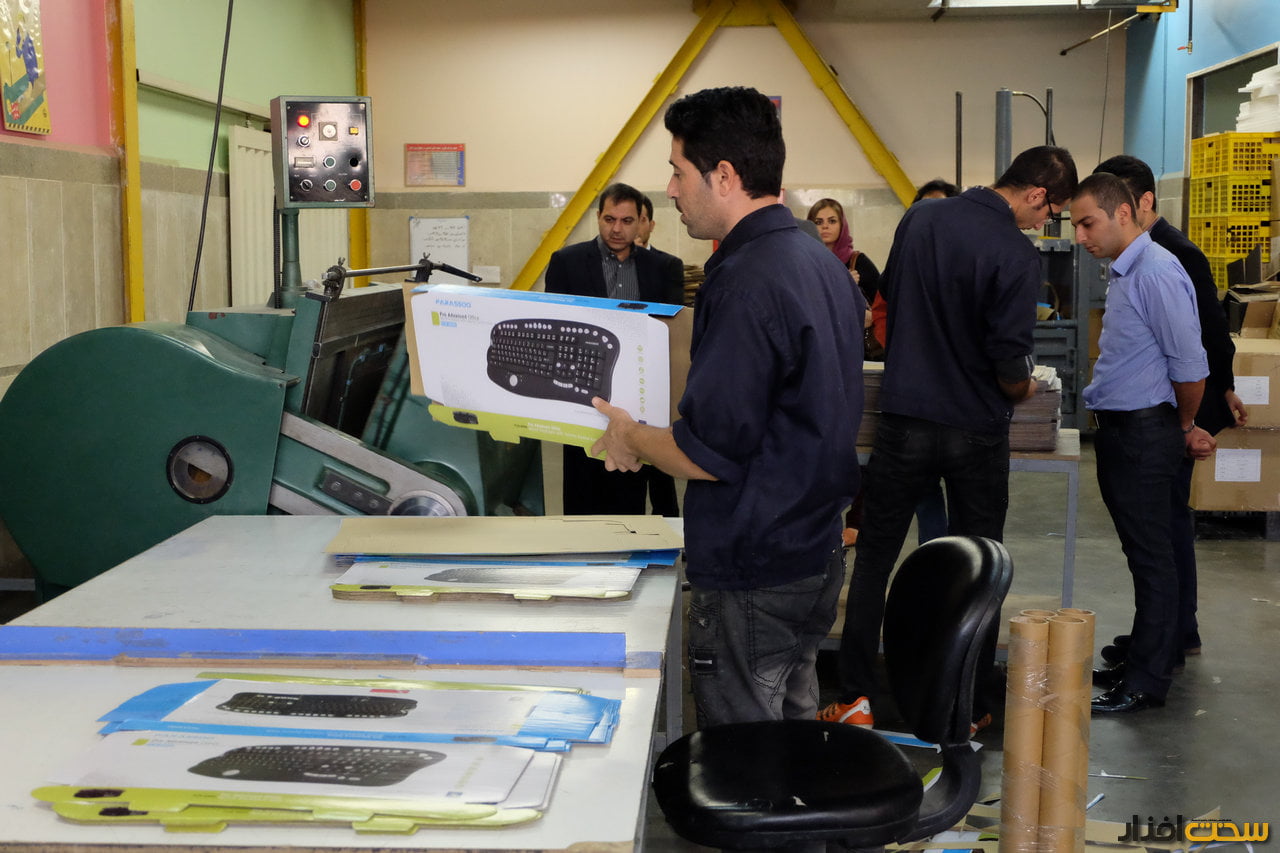 بازدید از کارخانه فراسو و خط تولید SMT تبلت