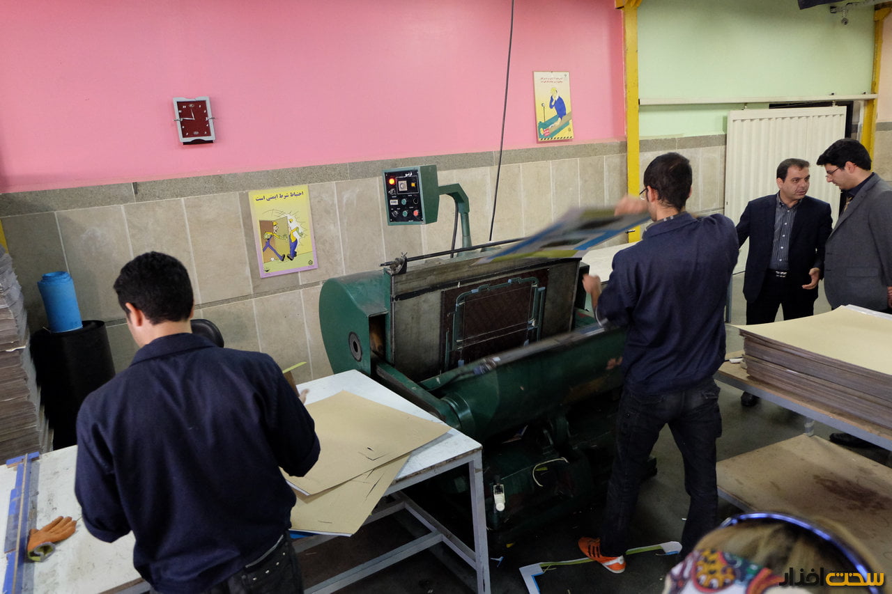 بازدید از کارخانه فراسو و خط تولید SMT تبلت