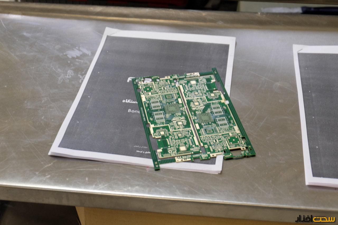 بازدید از کارخانه فراسو و خط تولید SMT تبلت