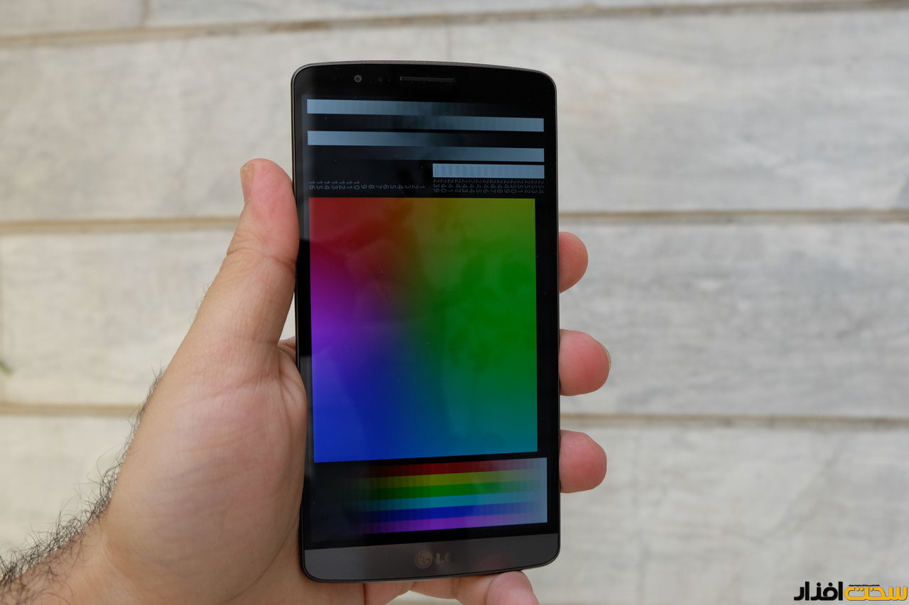 کارایی صفحه نمایش ال جی جی 3 (LG G3) در موقعیت های مختلف