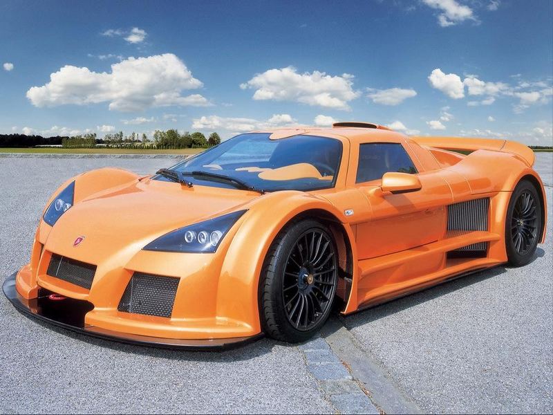 ماشین Gumpert Apollo