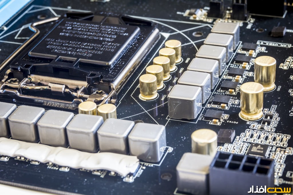 ازراک Z97 Extreme 4