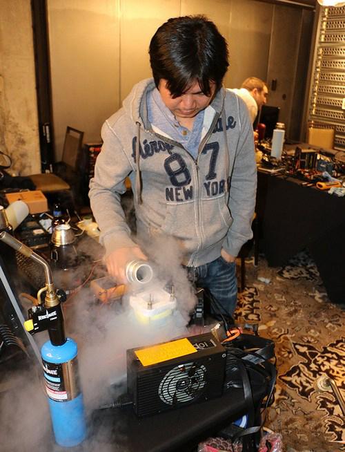 مادربرد GIGABYTE X99-SOC Champion