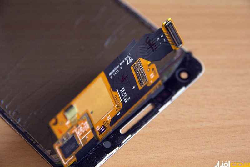 کالبد شکافی سامسونگ گلکسی A5