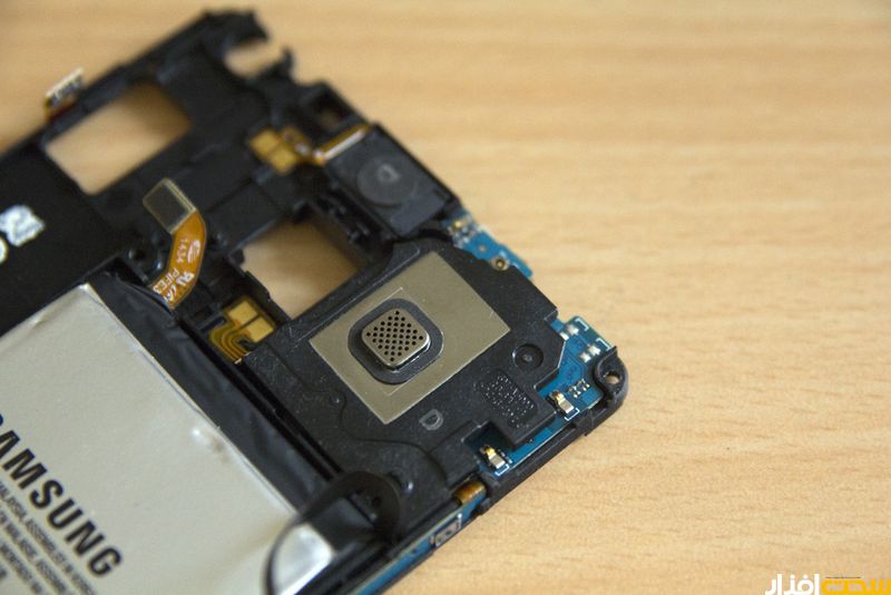 کالبد شکافی سامسونگ گلکسی A5