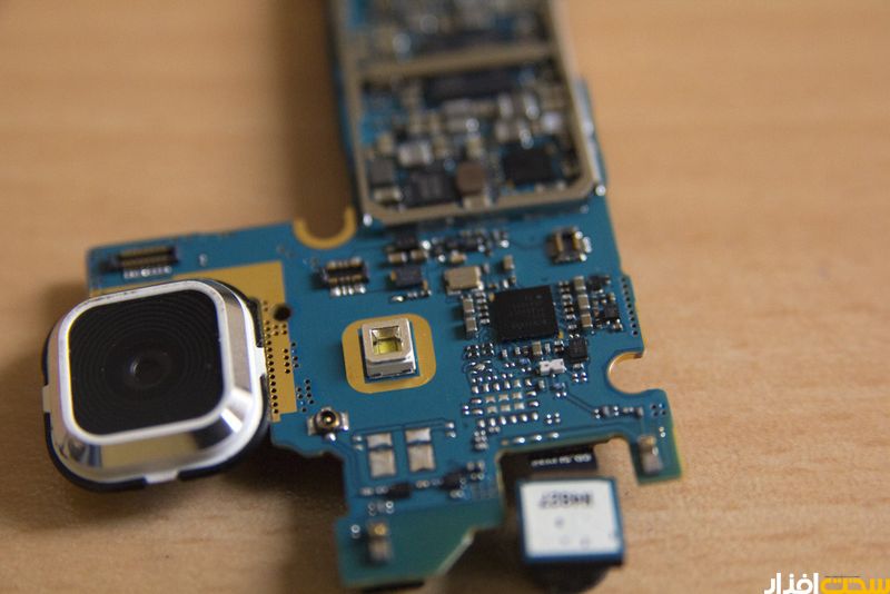 کالبد شکافی سامسونگ گلکسی A5