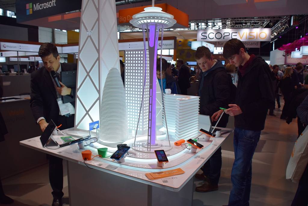 غرفه مایکروسافت در سبیت 