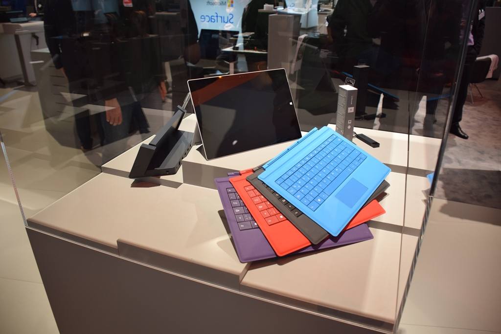 غرفه مایکروسافت در سبیت 