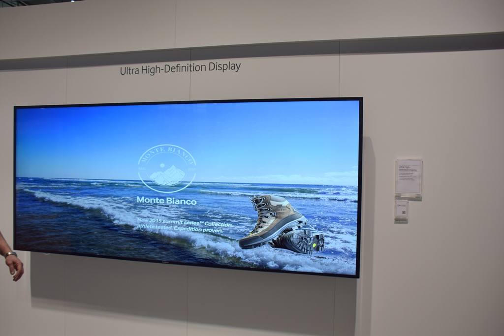 غرفه سامسونگ در سبیت 2015