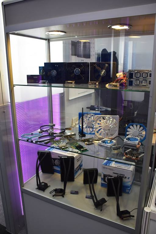 تصاویر نمایشگاه سبیت 2015 