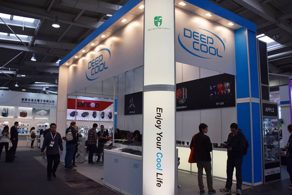 تصاویر نمایشگاه سبیت 2015 