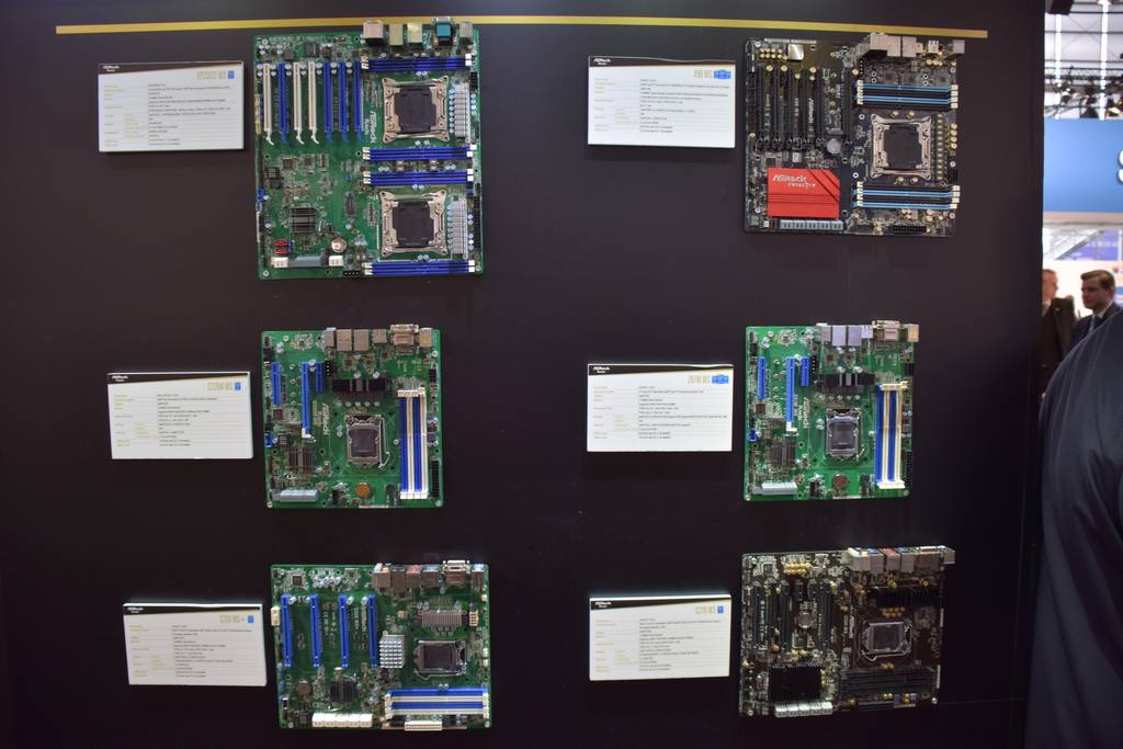 تصاویر نمایشگاه سبیت 2015 