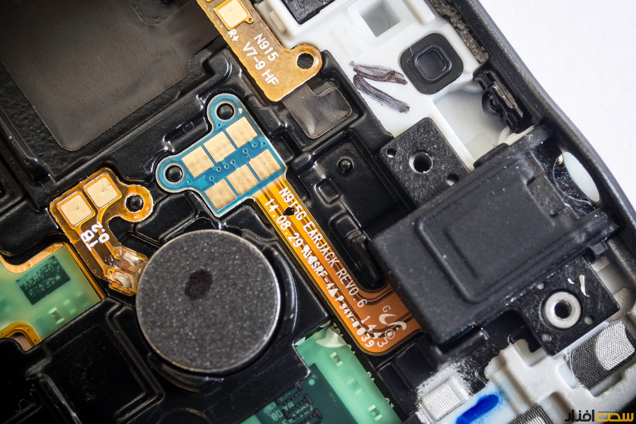کالبدشکافی گوشی سامسونگ گلکسی نوت اج (Samsung Galaxy Note Edge)