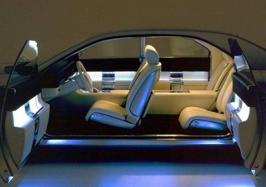 Lincoln Continental Concept 