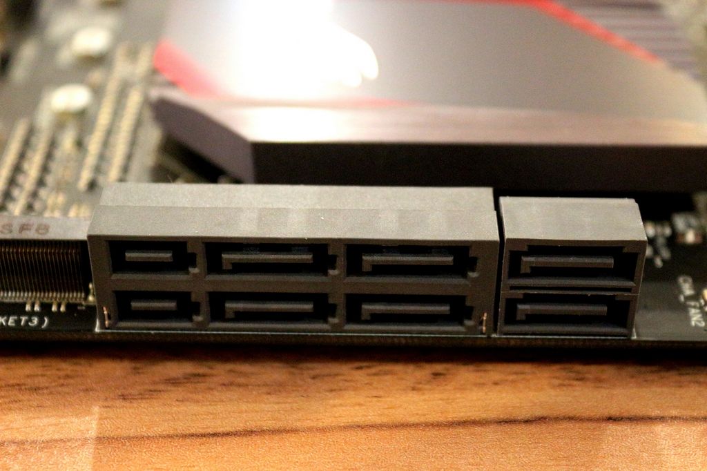 مادربرد Maximus VIII Ranger