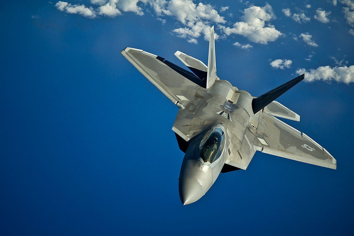 جنگنده f-22