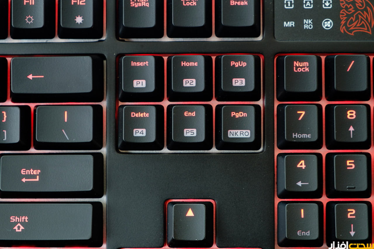 بررسی کیبورد گیمینگ ترمالتیک Poseidon Z RGB