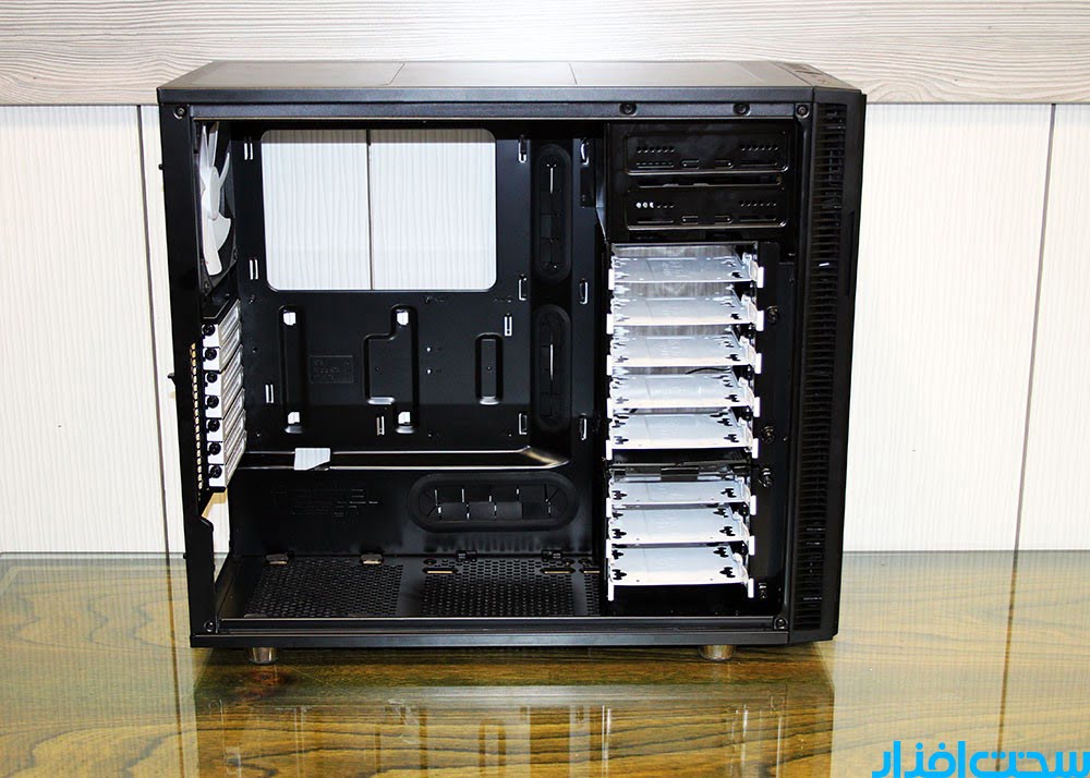 بررسی کیس Fractal Design Define R5