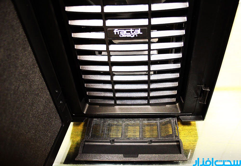 بررسی کیس Fractal Design Define R5