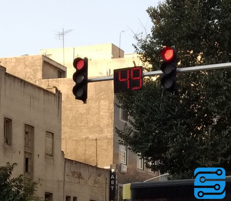 بررسی گوشی موتورولا MOTO Z PLAY