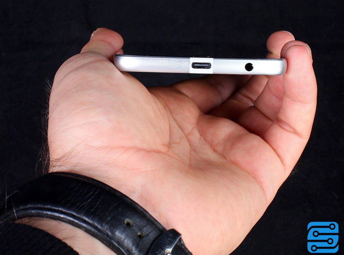 بررسی گوشی موتورولا MOTO Z PLAY