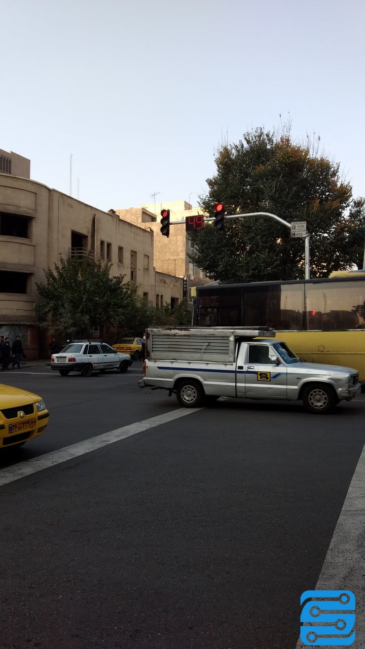 بررسی گوشی موتورولا MOTO Z PLAY