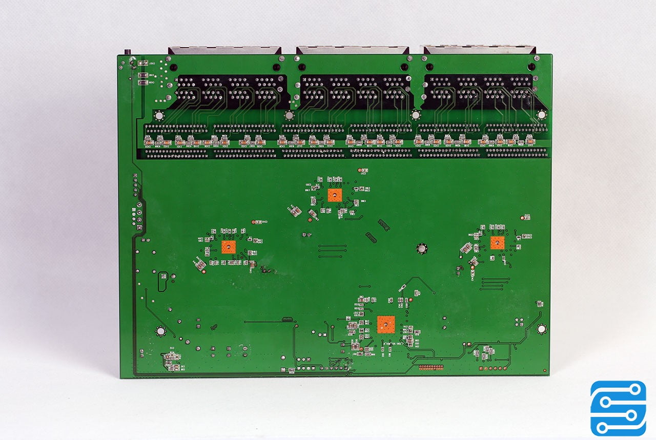 بررسی سوئیچ شبکه توتولینک SG24