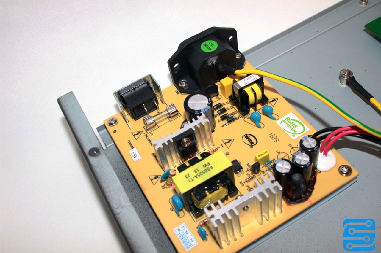 بررسی سوئیچ شبکه توتولینک SG24