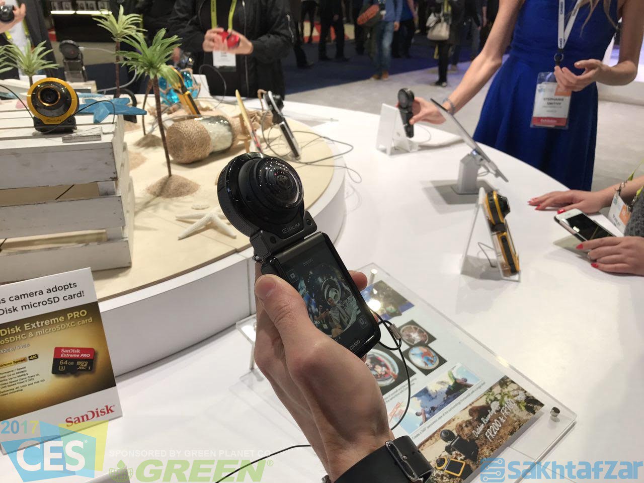 غرفه کاسیو در CES 2017