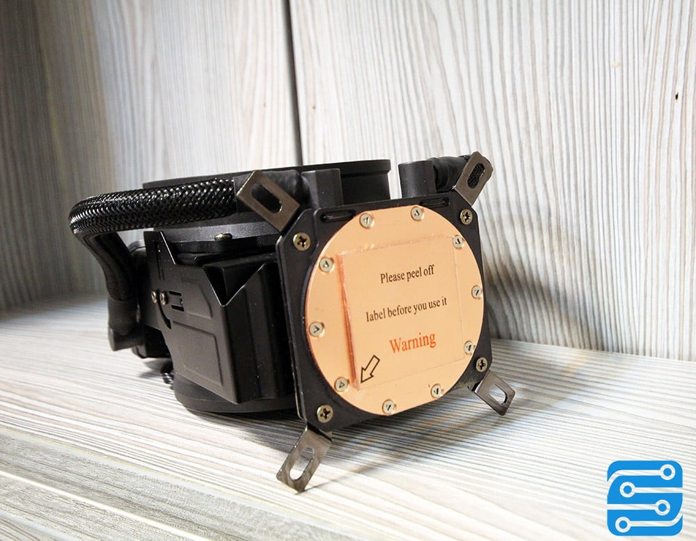 بررسی واترکولر CoolerMaster Maker 92