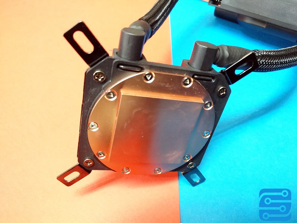 بررسی واترکولر CoolerMaster Maker 92