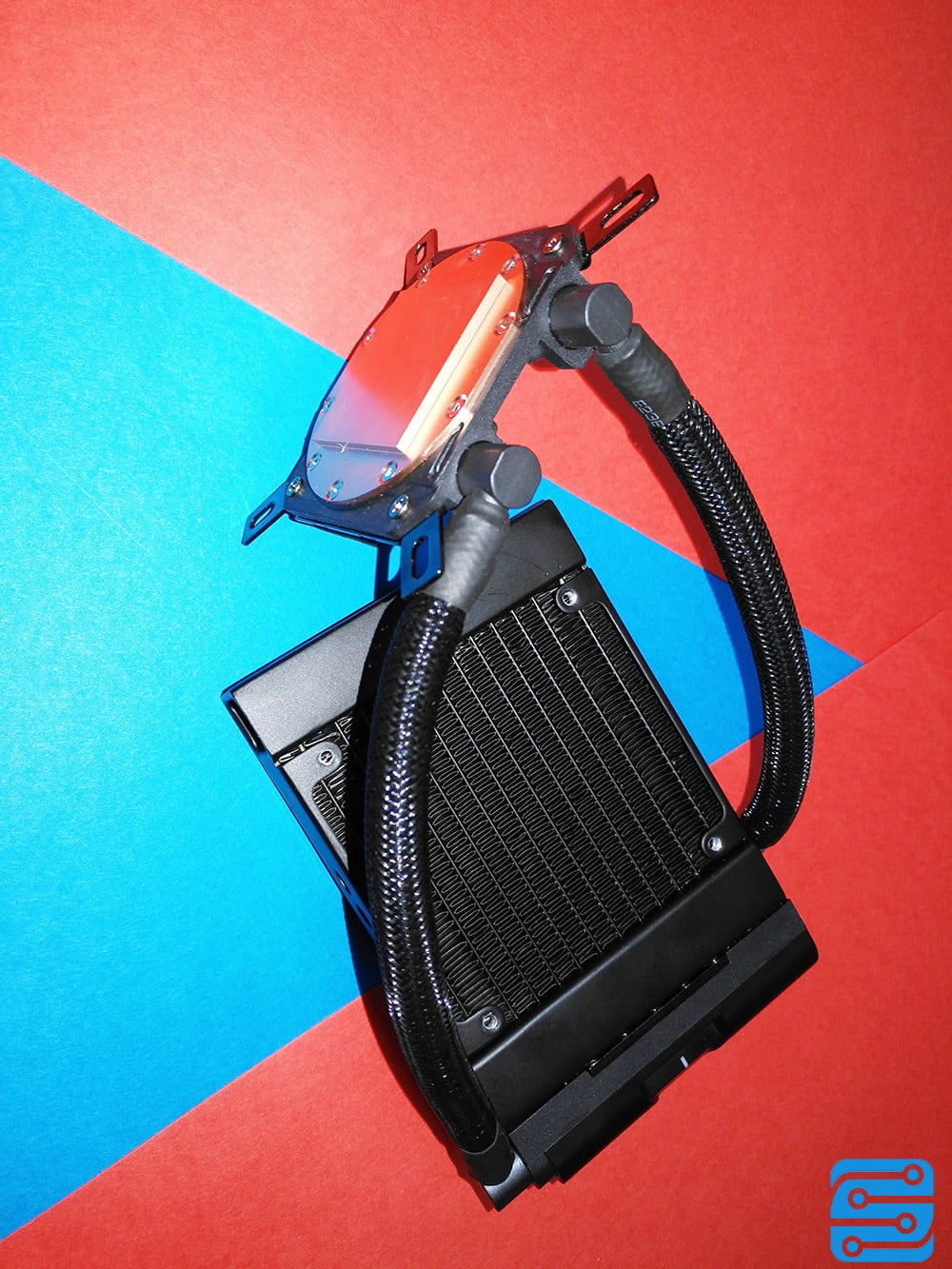 بررسی واترکولر CoolerMaster Maker 92