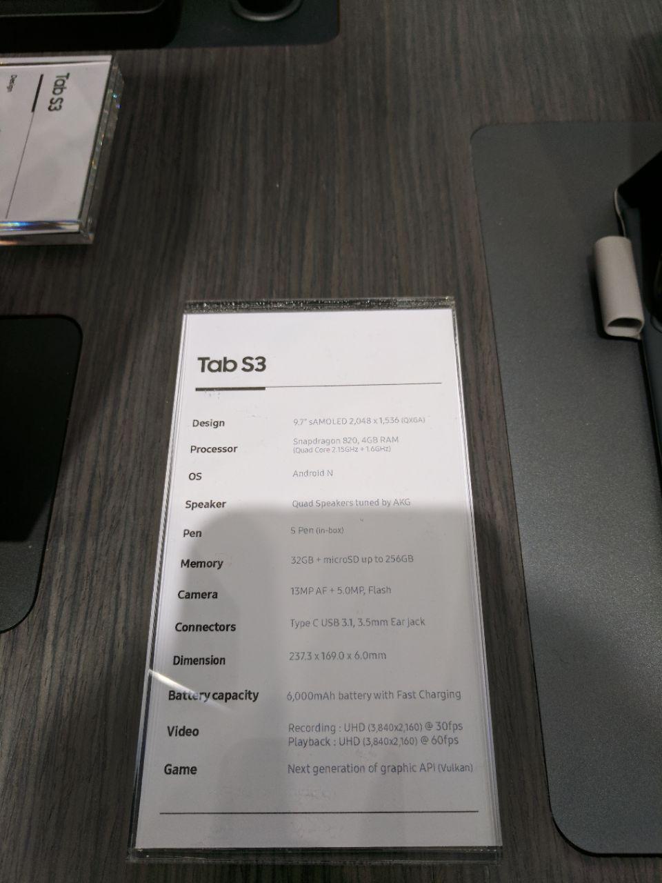 پوشش تصویری غرفه سامسونگ در MWC 2017 پوشش تصویری غرفه سامسونگ در MWC 2017