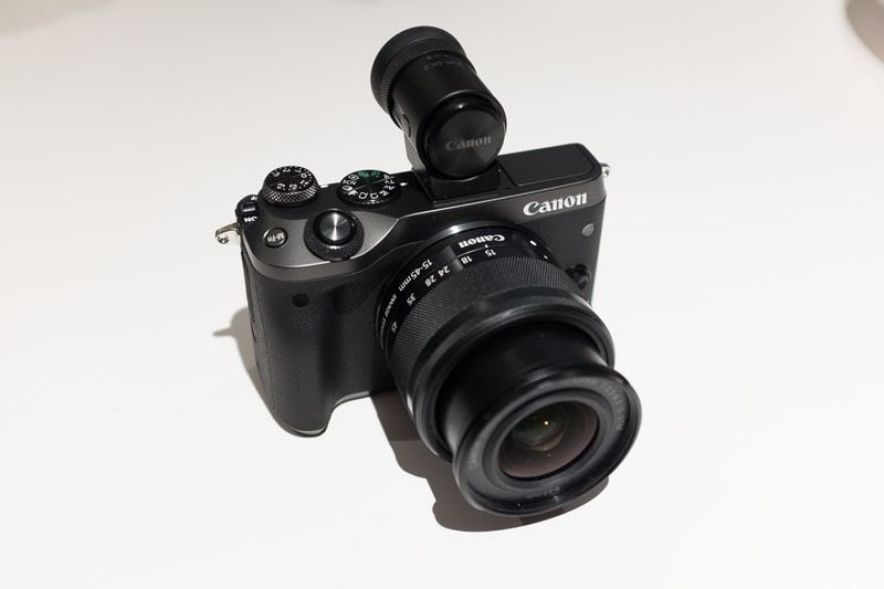 دوربین m6 کانن