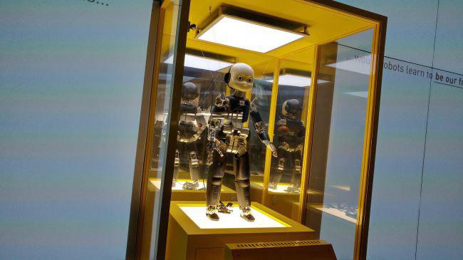 10 روباتی که در حال تغییر جهان هستند