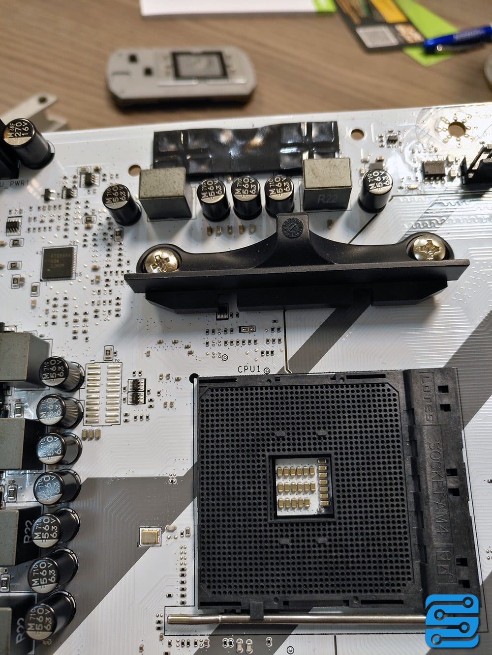 مادربرد MSI B350 Tomahawk Arctic