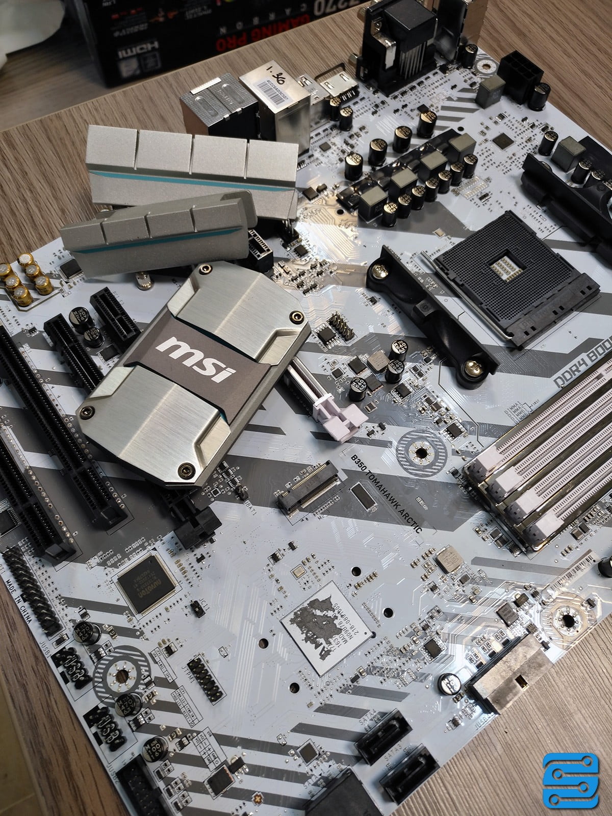 مادربرد MSI B350 Tomahawk Arctic