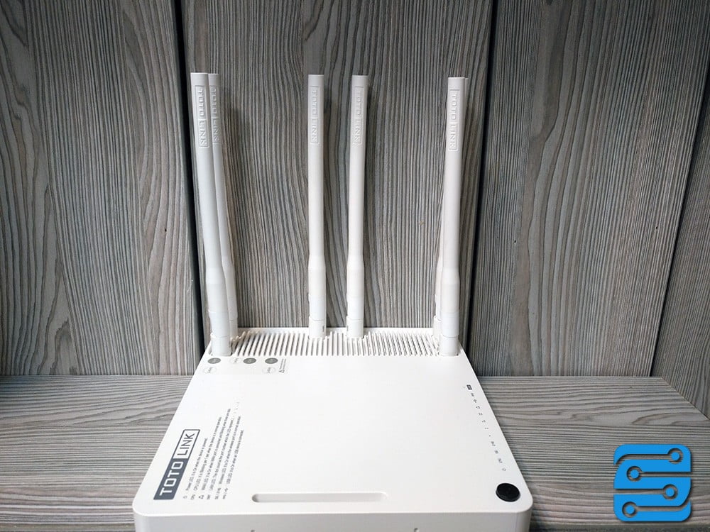 بررسی روتر TOTOLINK A6004-NS