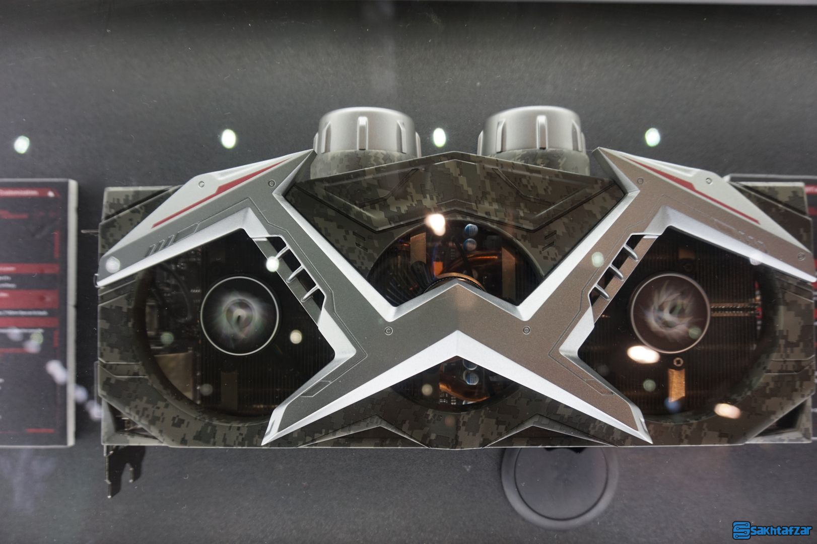 غرفه کالرفول در نمایشگاه کامپیوتکس 2017