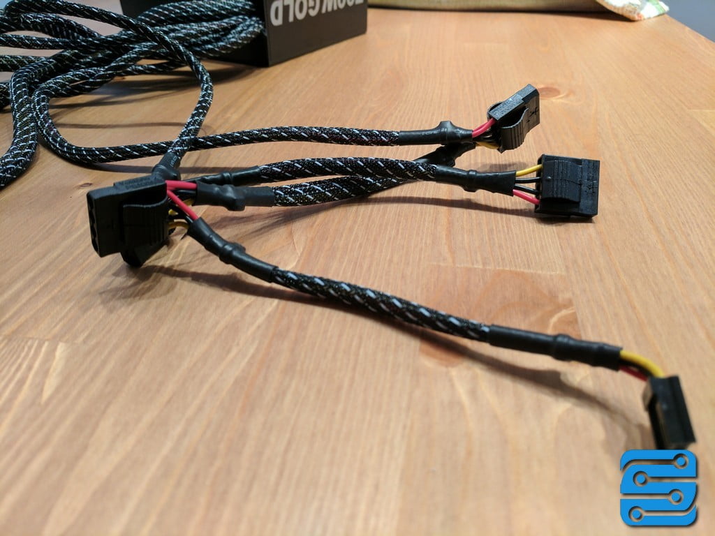 بررسی پاور انرمکس Revolution Duo 700W