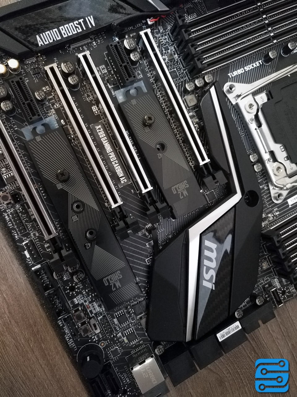 بررسی مادربرد MSI X299 Gaming Pro Carbon AC