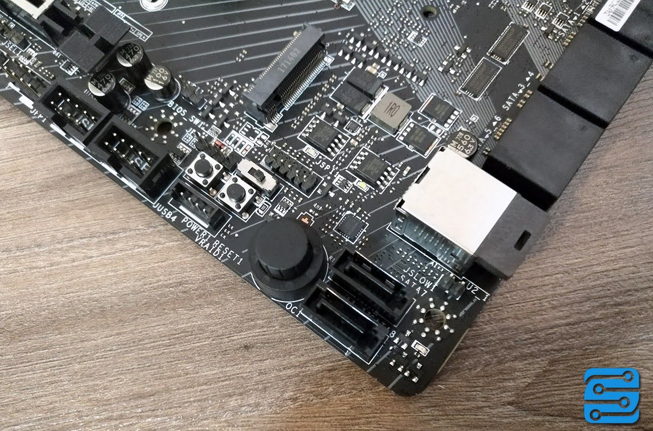 بررسی مادربرد MSI X299 Gaming Pro Carbon AC