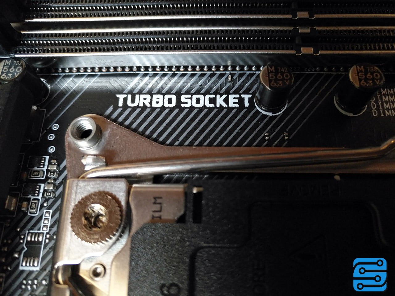 بررسی مادربرد MSI X299 Gaming Pro Carbon AC