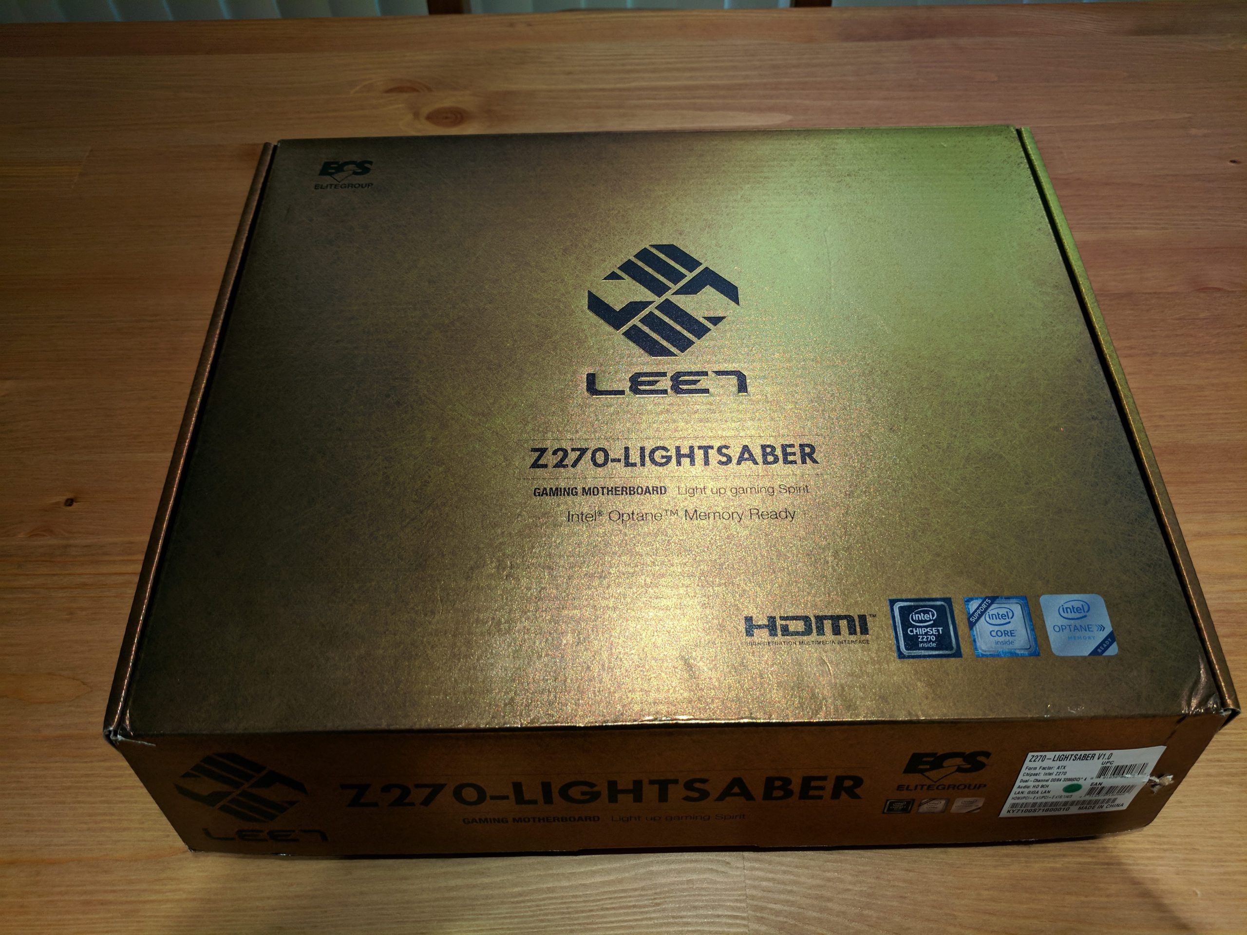 بررسی مادربرد ECS Z270-Lightsaber