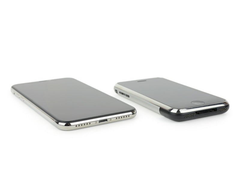 کالبدشکافی آیفون X